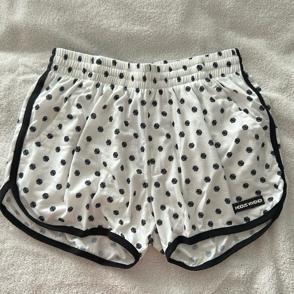 Modus Vivendi lounge shorts size S